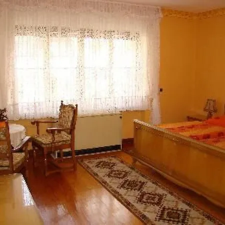 Altes Winzerhaus In By Interhome